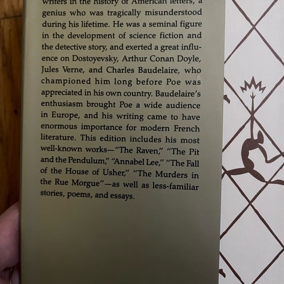 The Collected Tales and Poems of Edgar Allan Poe - Picture 2 of 4